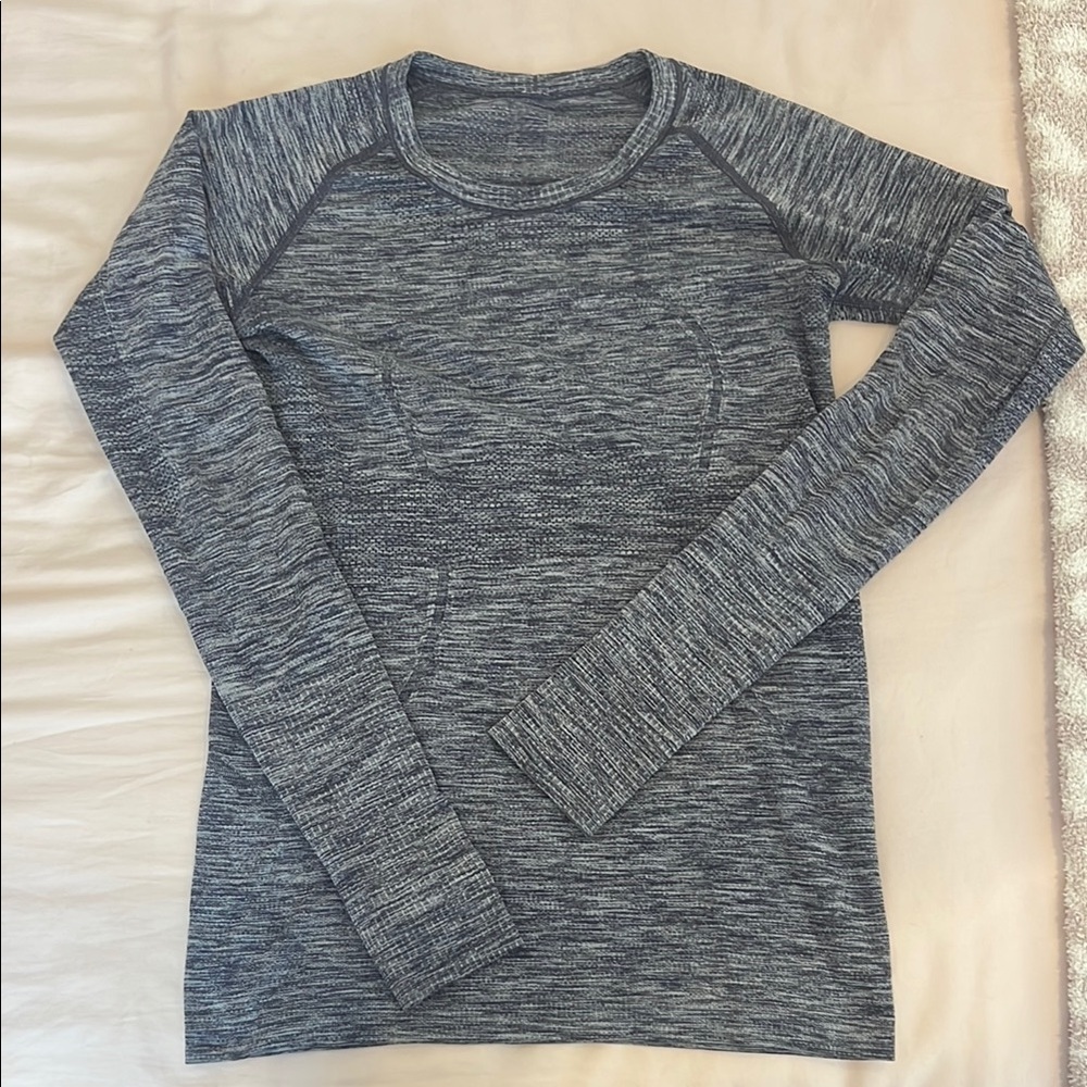 Lululemon swiftly tech long sleeve
